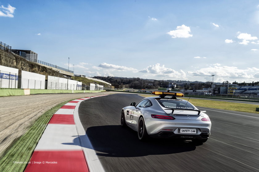 Nowy safety car w F1! To piękny Mercedes AMG GT S!