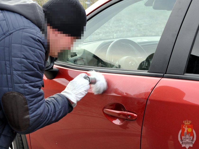 Policjanci zatrzymali złodziei aut