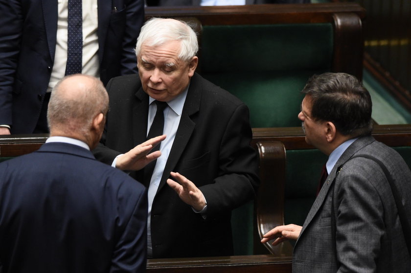 Kaczyński narobił bigosu Glapińskiemu i NBP. Powiedział o 9 słów za dużo!