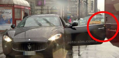 Uszkodzone Maserati z programu TVN. Mandat dostał...