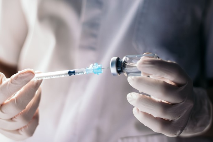 Október végén országosan elérhetővé válnak a térítésmentes influenza elleni oltóanyagok