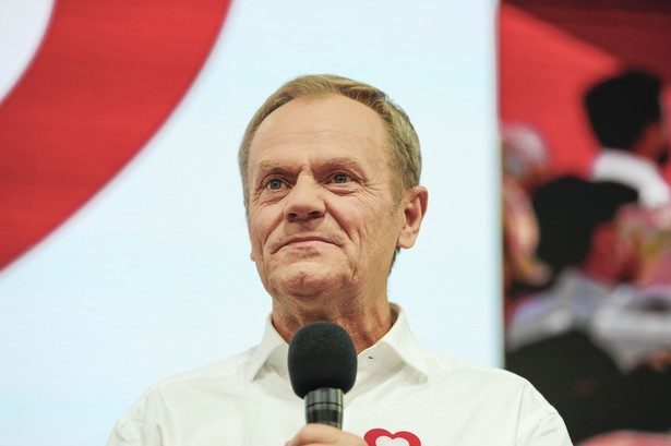 Donald Tusk jest kandydatem PO na premiera