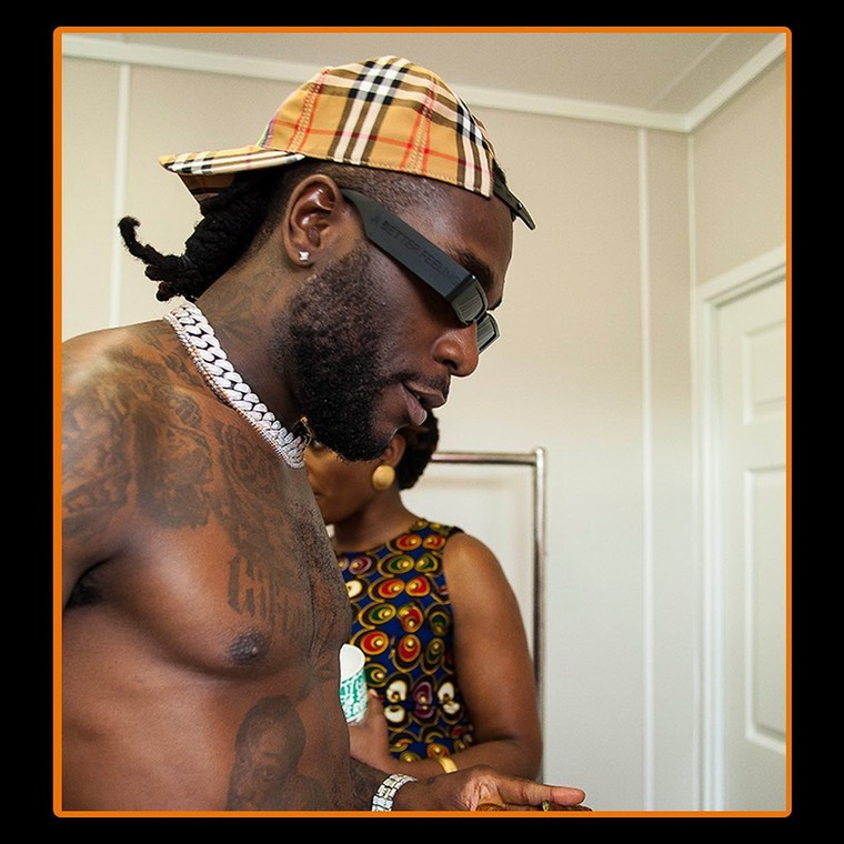 From having the Nigerian coat of arm (Shocking) to Fela's name in his hand, Burna Boy sure has a very strong attachment to all the tattoos on his body. [Instagram/BurnaBoyGram]