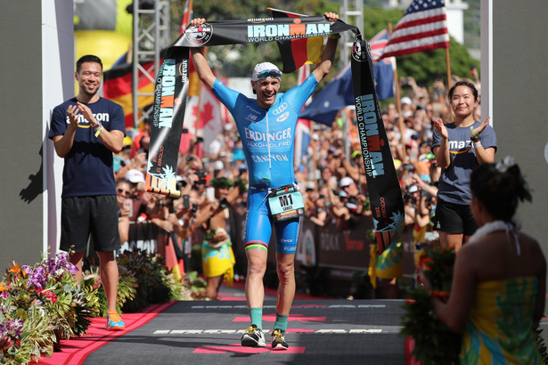 Patrick Lange obronił tytuł mistrza świata Ironman. Jako pierwszy w historii pokonał dystans w czasie poniżej 8 godzin