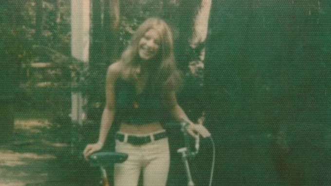 Papirne kese otkrile jednog od NAJOPASNIJIH SERIJSKIH UBICA: Razrešena MISTERIJA SMRTI mlade lepotice