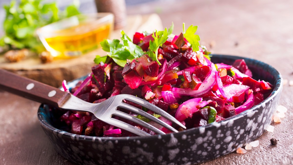 Ovako su Rusi jeli salate u 19. veku: Zimska jela koja su grejala u hladnim danima