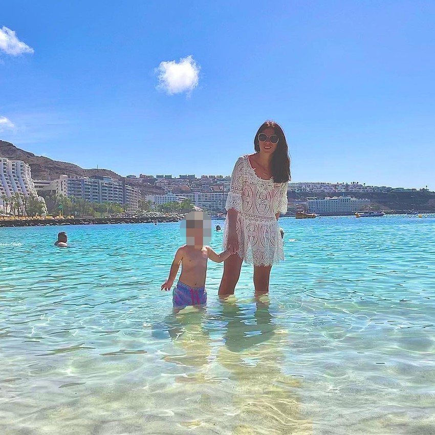 Jelena Abramović sa detetom