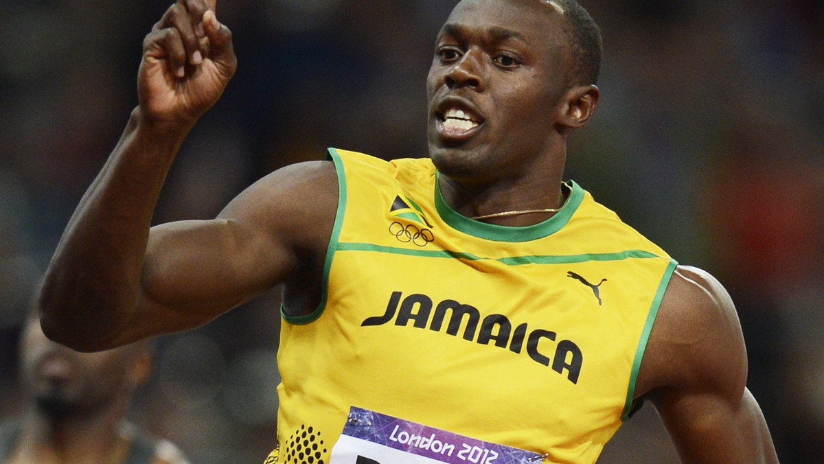 Człowiek-błyskawica, najszybszy człowiek świata, największa gwiazda współczesnej lekkiej atletyki... co by nie mówić o Usainie Bolcie, wciąż będzie to aktualne. Pocisk z Jamajki sięgnął właśnie po swój piąty złoty medal olimpijski (drugi w Londynie), tym razem w biegu na 200 m. Co ciekawe, obok niego na podium znaleźli się... sami rodacy.