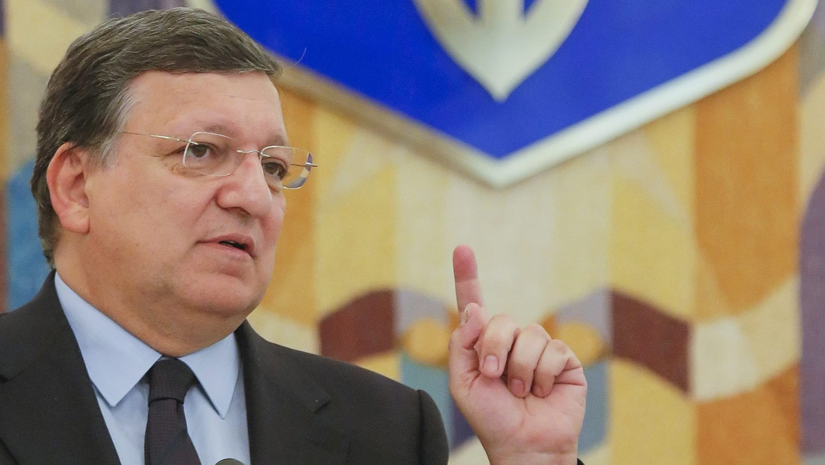 W przyszłym miesiącu Ukraina może otrzymać od UE pomoc na wsparcie reform w wysokości 760 mln euro – oświadczył w Kijowie przewodniczący Komisji Europejskiej Jose Manuel Barroso, który uczestniczy w dorocznej konferencji stowarzyszenia Jałtańska Strategia Europejska.