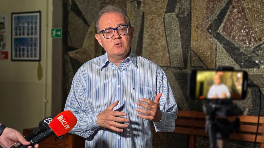 Zoran Lutovac kaže da se borba protiv vlasti mora voditi i institucionalno i vaninstitucionalno