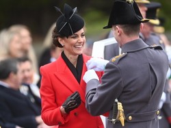 Płaszcz warty fortunę! Księżna Catherine celebrowała Dzień św. Dawida w wyjątkowym czerwonym okryciu [FOTO]