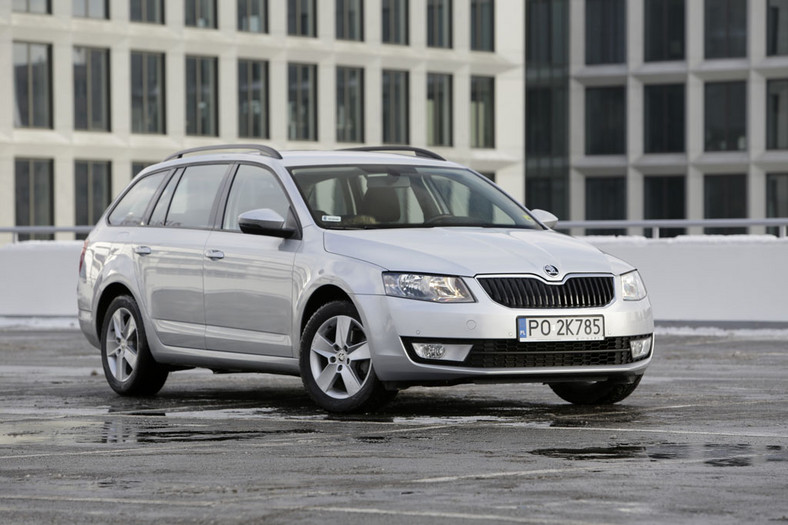 Skoda Octavia Combi 1.2 TSI cena samochodu 67 400 zł