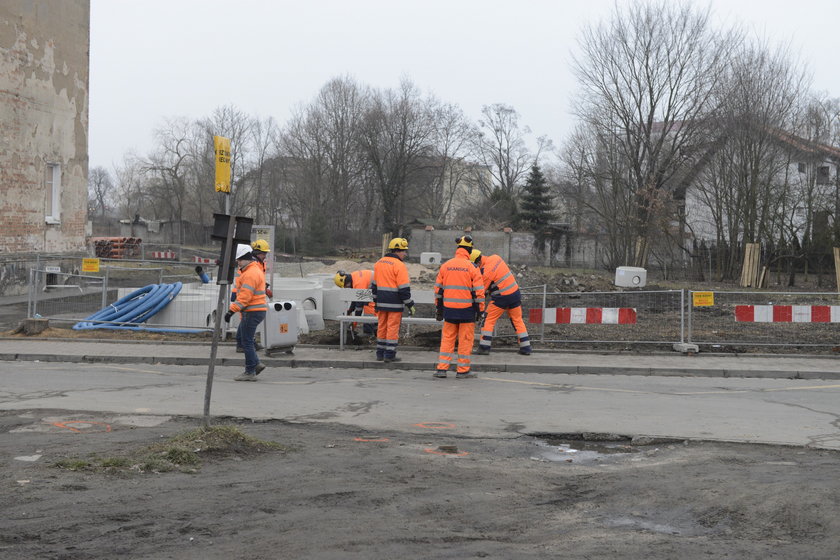 Drogowcy zamknęli ul. Mulicką na Psim Polu