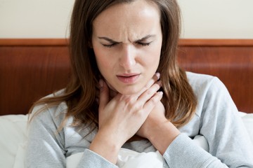 Égő nyelőcső ellen: a reflux tünetei