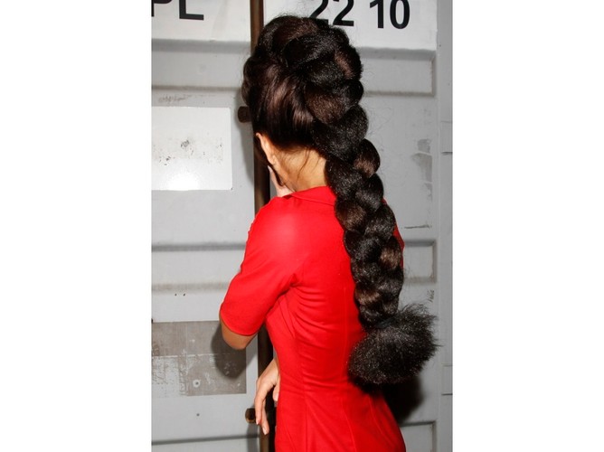 Ta fryzura Justyny Steczkowskiej zwracała uwagę każdego, kto ją zobaczył.