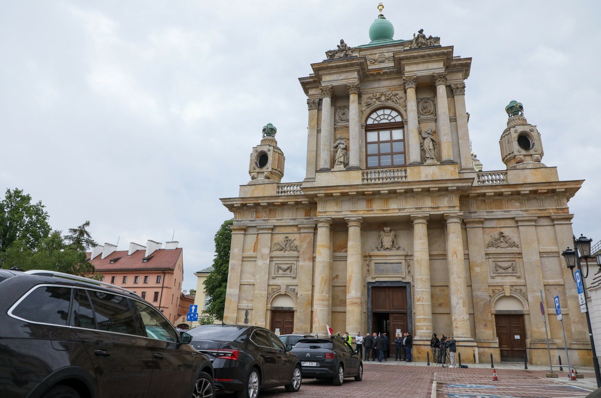 Luksusowe hotele i tysiące hektarów. Olbrzymi majątek polskich diecezji