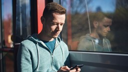 już od 1 stycznia będą kary za takie korzystanie ze smartfona w komuni