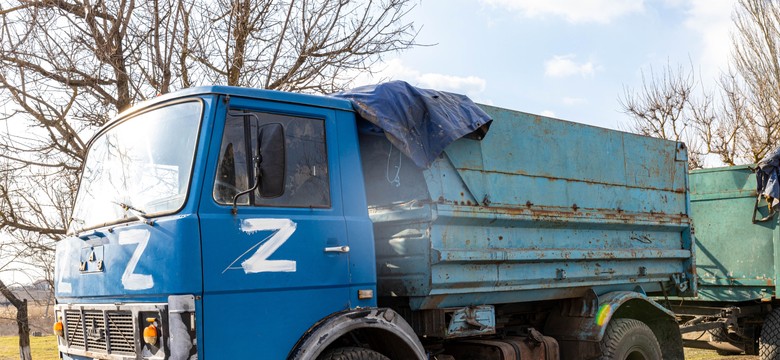 Rosjanie tylko w Chersoniu zrabowali 15 tysięcy ukraińskich obrazów