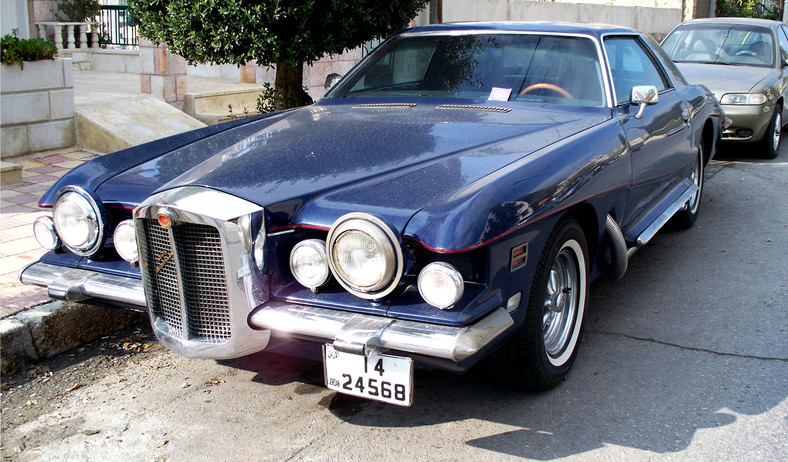 Stutz Blackhawk (1970–87)