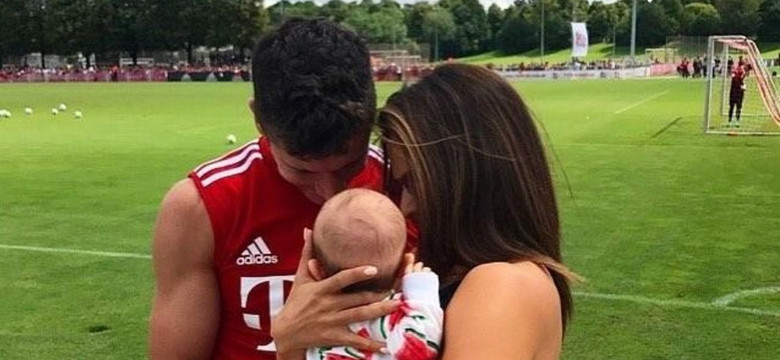 Robert Lewandowski złożył żonie piękne życzenia