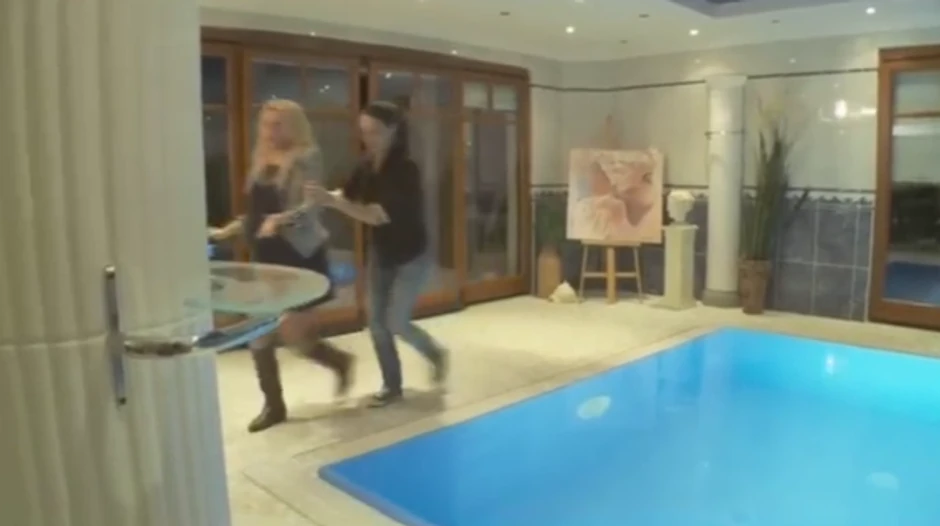 Anđelka i Marijana kod Dragane u domu