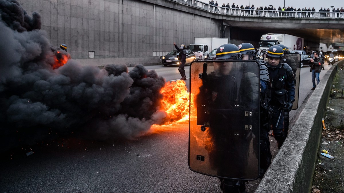 FRANCE TAXI UBER PROTEST (Taxi drivers demonstrate against Uber)