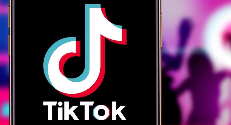 A new TikTok update lets users make 10 minute videos.