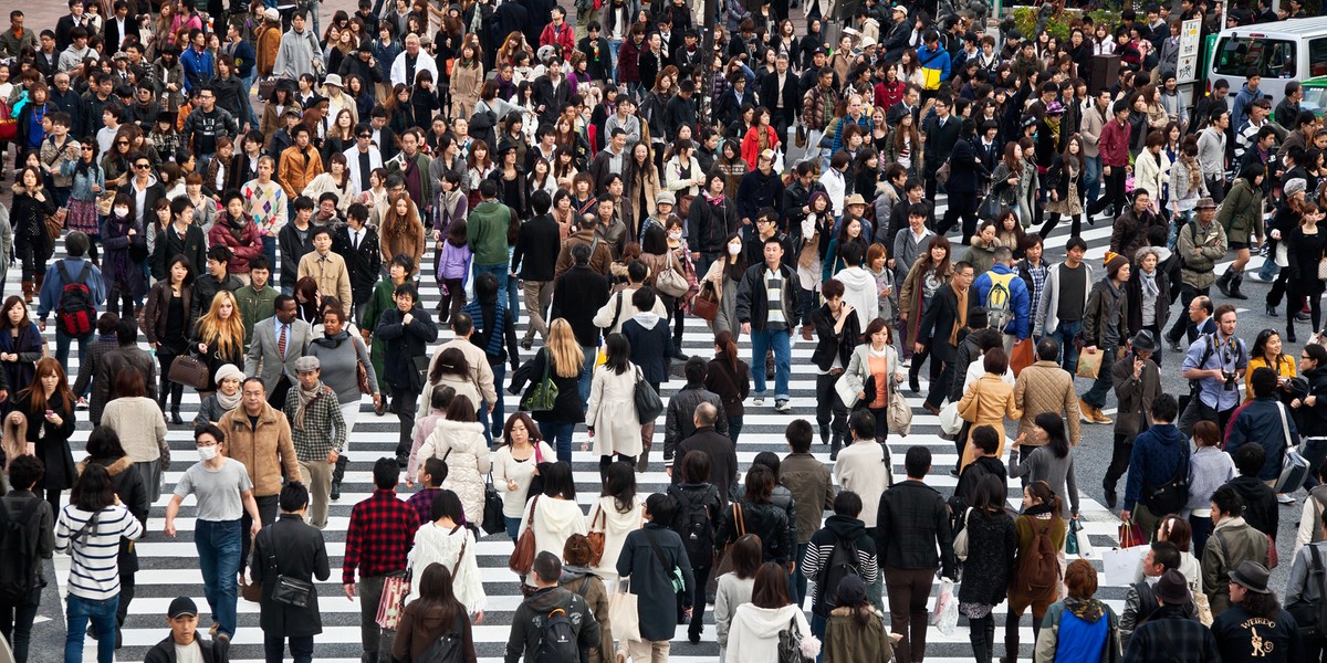 Skrzyżowanie Shibuya w Tokio, jedno z najbardziej zatłoczonych na świecie.