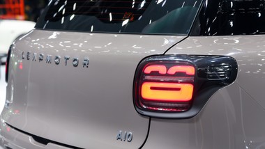 leapmotor b03x wjeżdża do polski. jest ładny, szybki i wygodny. cena?