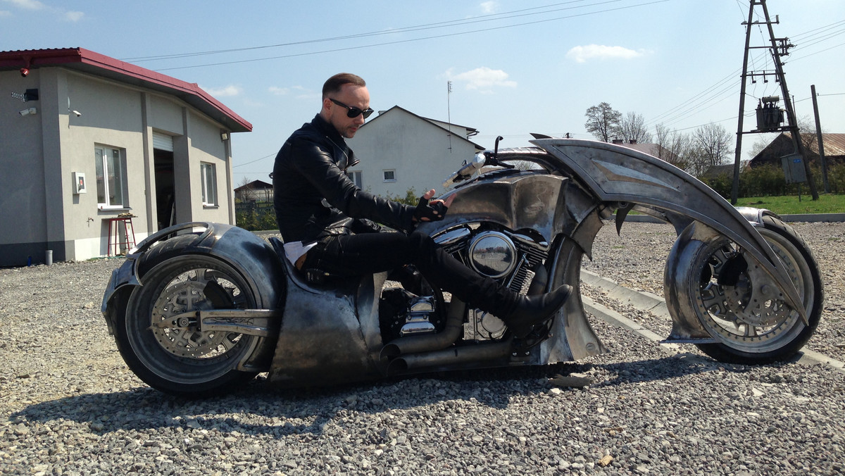 Adam "Nergal" Darski wystawił na sprzedaż swój motocykl. Behemoth Bike został zrobiony dla muzyka na specjalne zamówienie. Cena maszyny zwala z nóg!