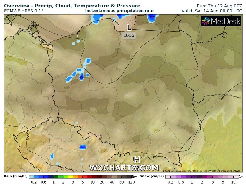 W nocy od zachodu wkroczy front z lokalnymi opadami