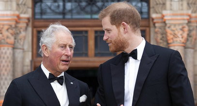 Król Karol nie odbiera telefonów od księcia Harry’ego. Nie ma szans na pojednanie?
