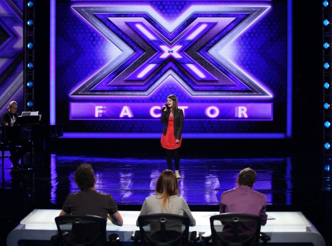 W tym roku polscy widzowie po raz pierwszy mieli okazję oglądać rodzimą edycję 'X Factor'. Nic więc dziwnego, że ten program właśnie znalazł się na szczycie najczęściej wyszukiwanych produkcji telewizyjnych przez internautów