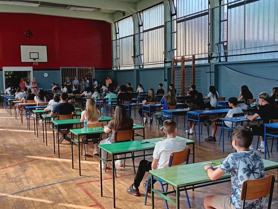 Mali maturanti zauzeli mesta