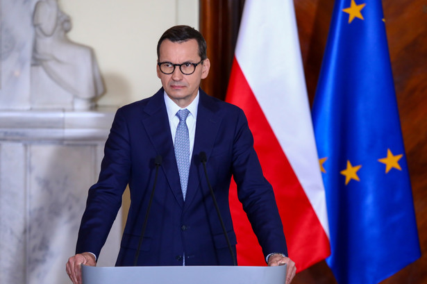 Premier Mateusz Morawiecki podczas konferencji prasowej po zakończonym posiedzeniu rządu w siedzibie Kancelarii Prezesa Rady Ministrów w Warszawie