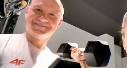 Andrzej Duda pakuje na siłowni. Z kim trenował prezydent?