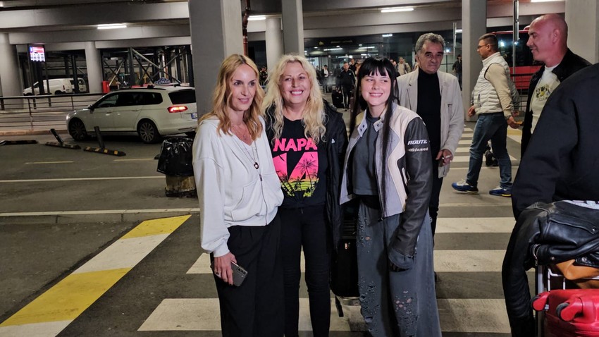 Teya Dora sletela u Beograd nakon Evrovizije