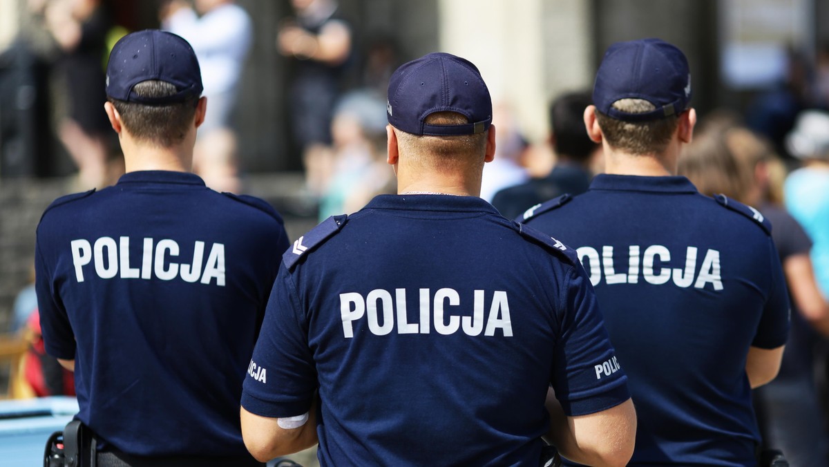 Policja policjanci