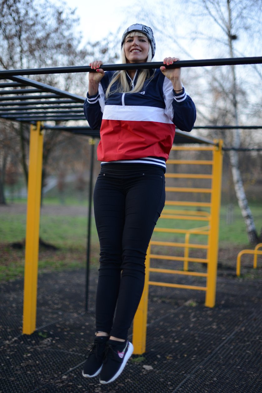 Karla jest mistrzynią Polski w Street Workout.