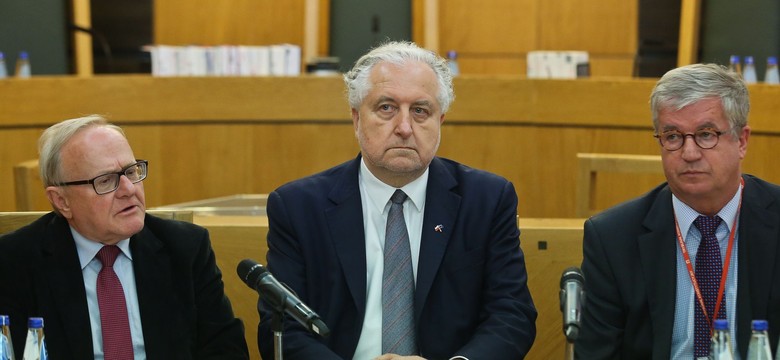 Prezes TK do dziennikarza: Ktoś podcina gardło i ma pretensje do tego, który nie ma już głowy
