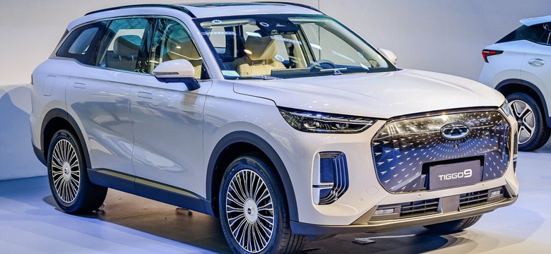 Nowy SUV spala 1,7 l na 100 km. Oto chińska rakieta dla dużej rodziny. Cena?