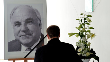 Niemiecka prasa o pogrzebie Kohla: robi się groteskowo
