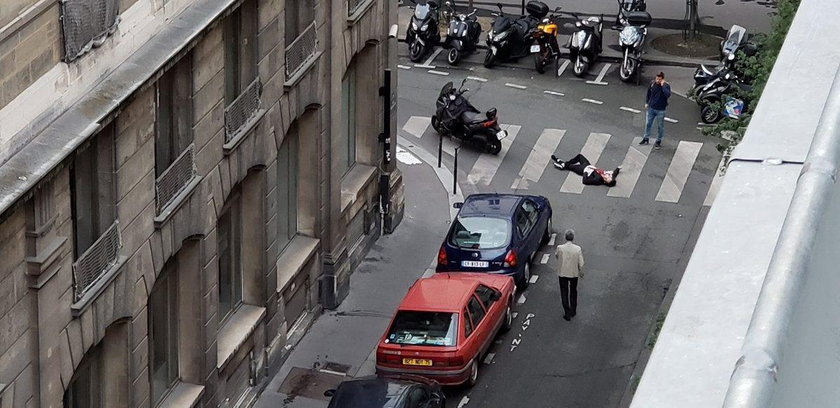 Atak nożownika w Paryżu. Dwie osoby zginęły