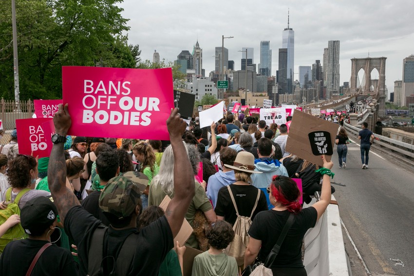 Protest u Njujorku zbog ukidanja prava na abortus