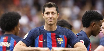 Raz i dwa! Robert Lewandowski strzela a Barcelona miażdży Elche [WIDEO]