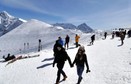 ZAKOPANE TATRY POGODA ŚNIEG (turyści na Kasprowym Wierchu)