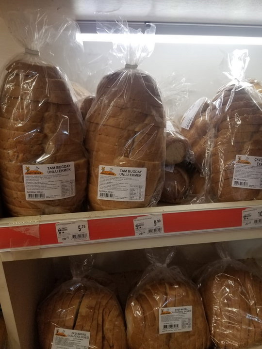 Chleb krojony ok. 3 zł