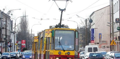 Pobito go w tramwaju, bo śmierdział