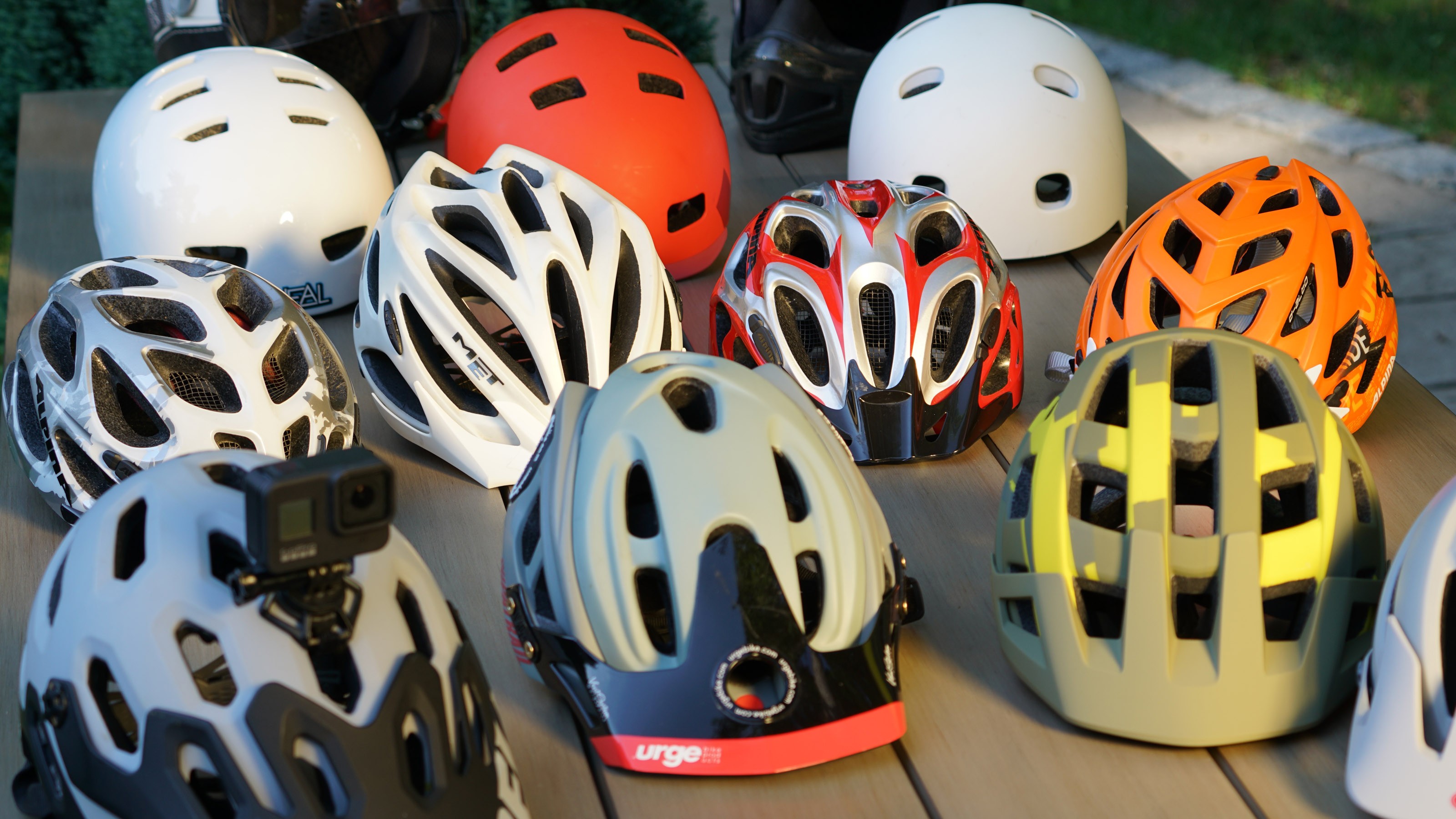 Der beste Fahrradhelm fr Herren, Damen und Kinder: Sicher auf E-Bike, MTB  & Co. | heise online bestenlisten