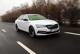 Skoda Superb iV – z prądem, ale na sportowo